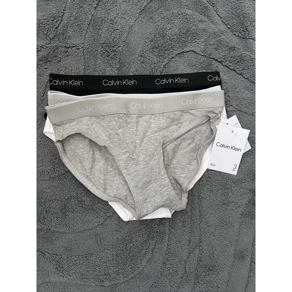 New 3 Pack Calvin Klein Girls Bikini Underwear Size Large (10/12)